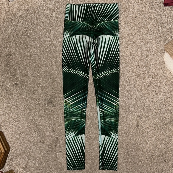 Goldsheep Palm Print Leggings - Picture 1 of 4